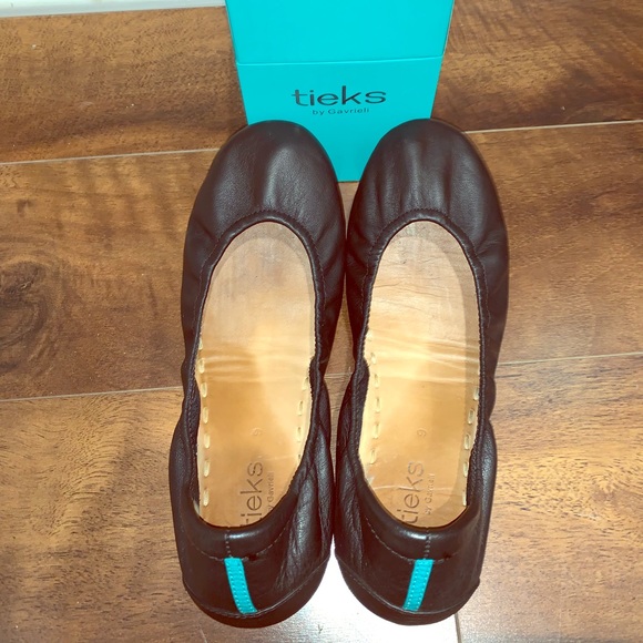 Tieks Shoes - Tieks Size 9